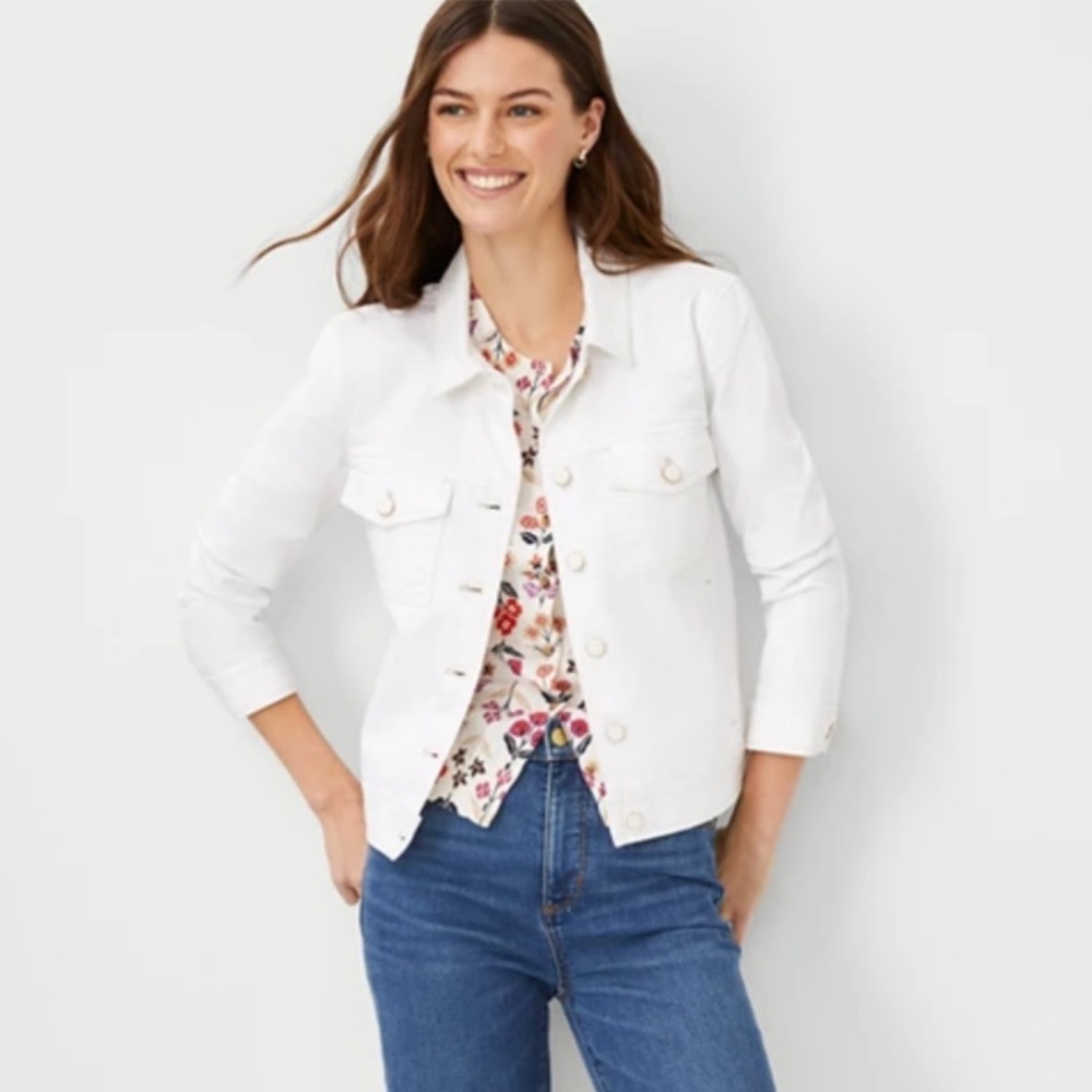 Ann Taylor Denim Jacker White Size Small